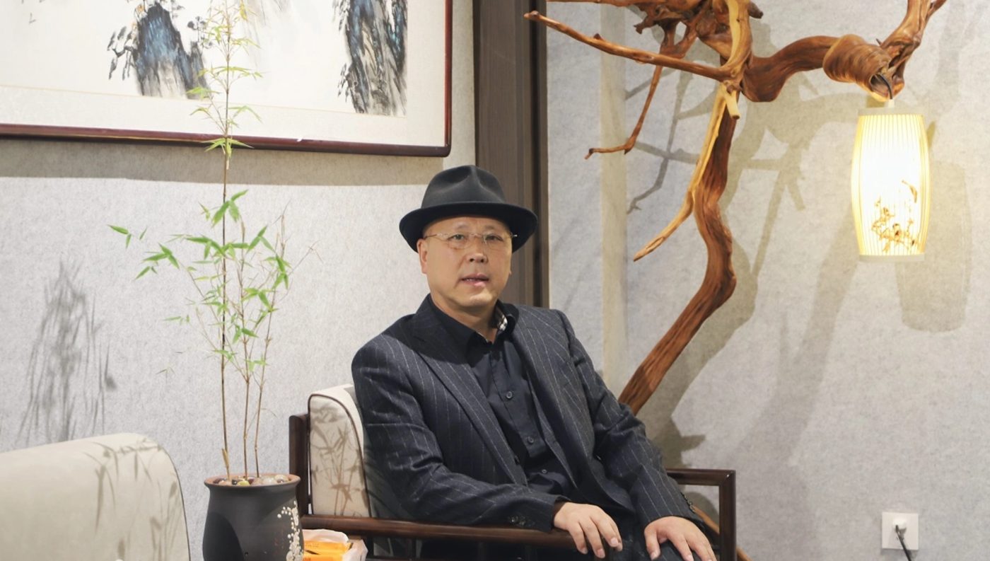 Portrait of the artist Xue Jiuzhou